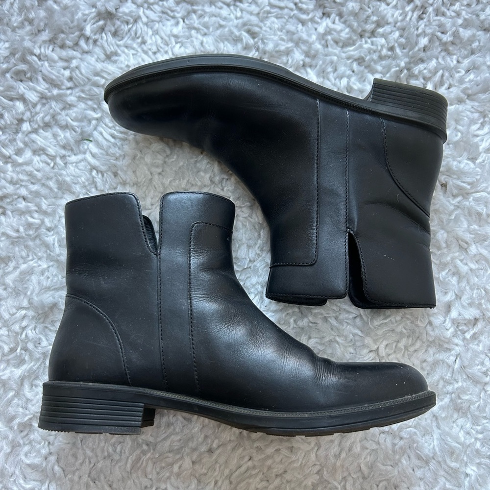 Umberto Raffini Black Fur Lined Leather Boots